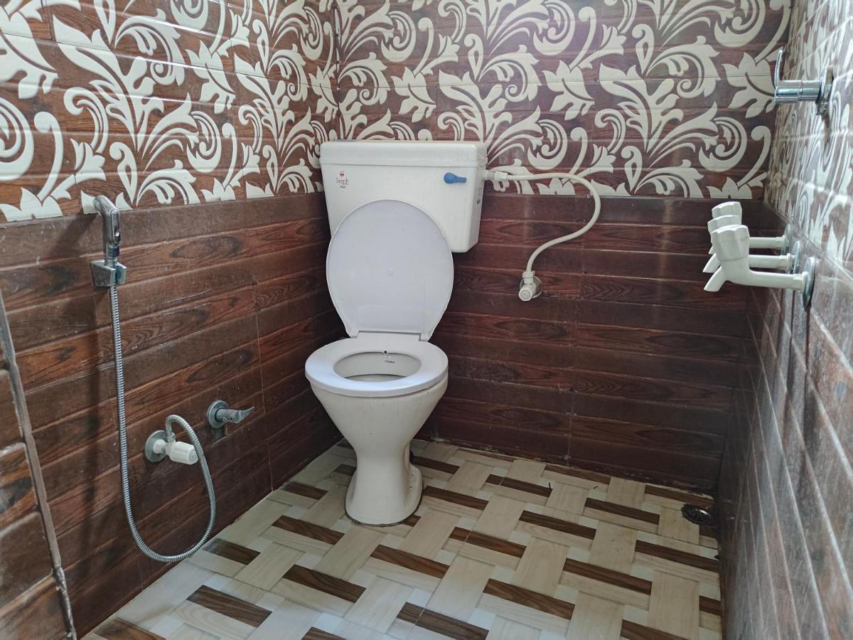 Ananya Hotel & Ayurveda Hwc Etāwah Buitenkant foto