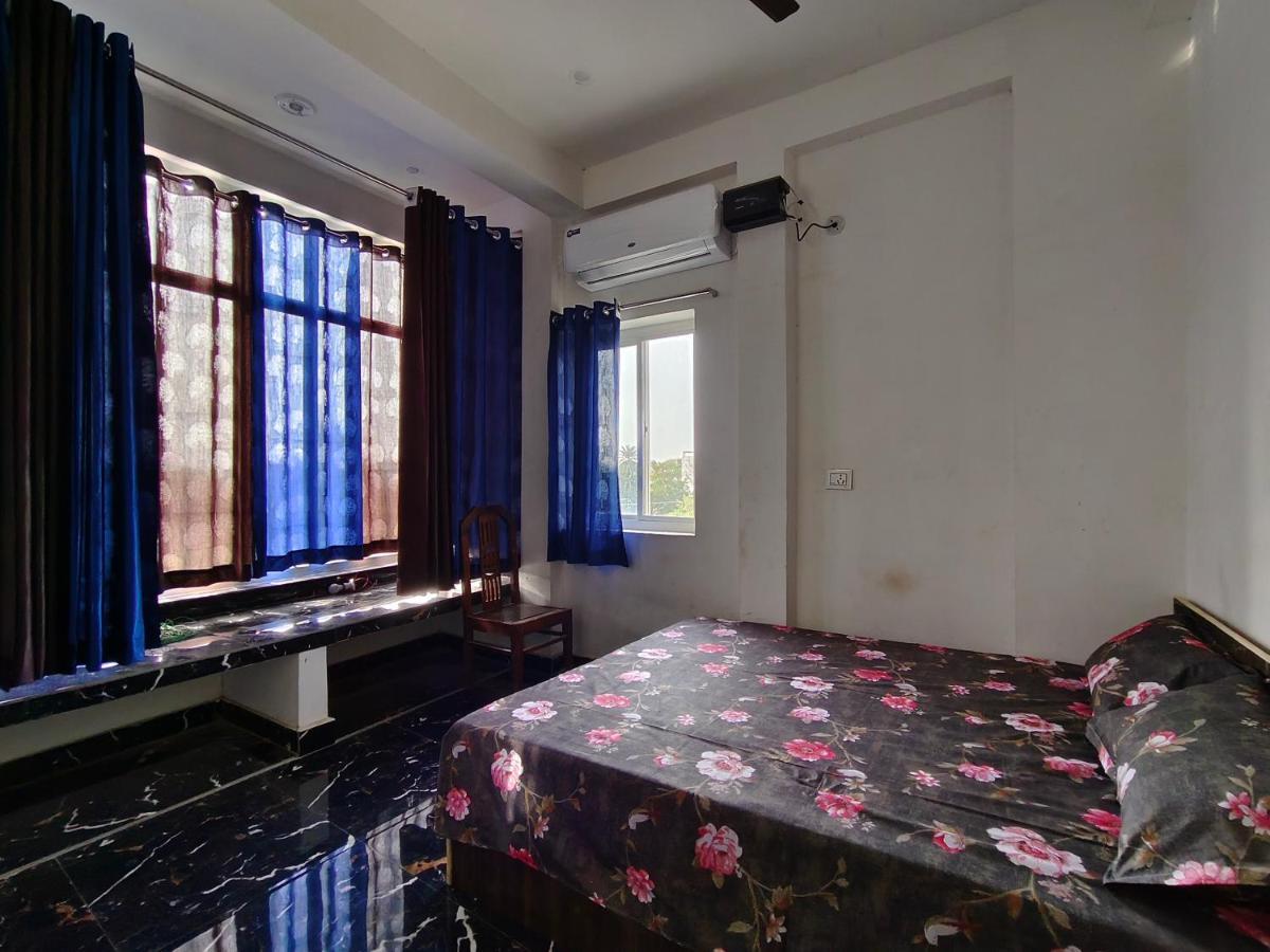 Ananya Hotel & Ayurveda Hwc Etāwah Buitenkant foto